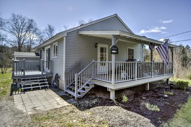 Farmers Porch