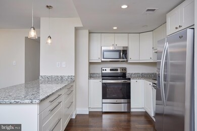 8724 Village Square Dr unit 1, Alexandria, VA 22309 - photo 7