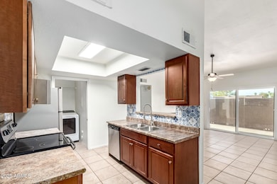 3030 S Alma School Rd unit 10, Mesa, AZ 85210 - photo 5