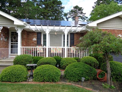 838 Regency Ct, Toms River, NJ 08753 - photo 3