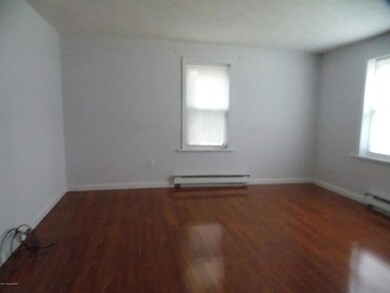 332 Pennsylvania 390, Cresco, PA 18326 - photo 3