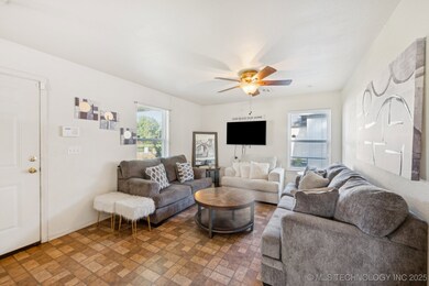 1915 E 27th St N, Tulsa, OK 74110 - photo 4