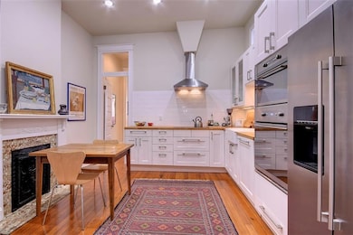 1009 First St, New Orleans, LA 70130 - photo 4