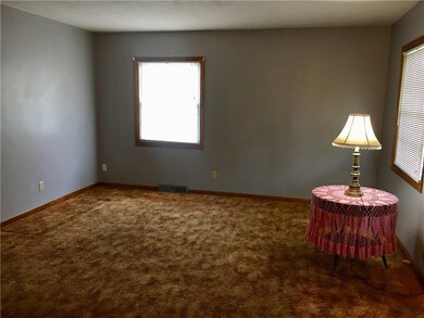 824 N Independence St, Tipton, IN 46072 - photo 2