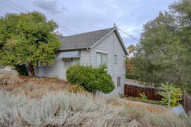 1213 South St, Redding, CA 96001 - photo 3