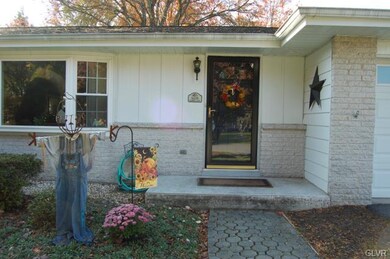 6228 Fairway Ln, Allentown, PA 18106 - photo 4