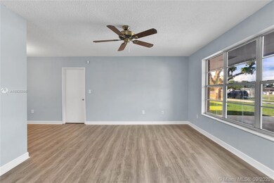 2648 Montego Dr, Miramar, FL 33023 - photo 5