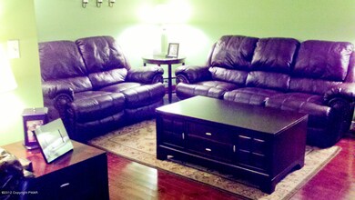 203 Falls Cir, Bushkill, PA 18324 - photo 2