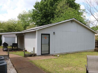 Garage/Shop