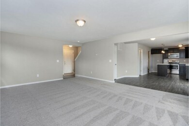 LMD097-E2070-Great Room2