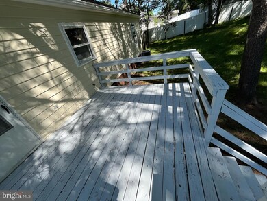 7013 Soulier Ln, Fredericksburg, VA 22407 - photo 4