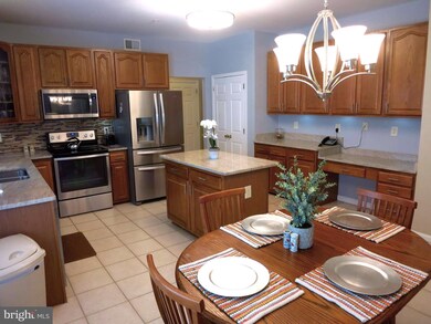 12408 Rochino Ct, Glenn Dale, MD 20769 - photo 7