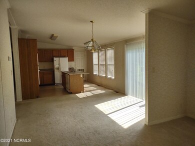 Kitchen/dining area