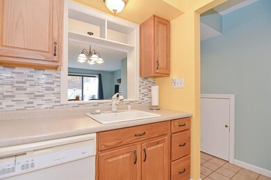 1201 Windsor Dr, Framingham, MA 01701 - photo 4