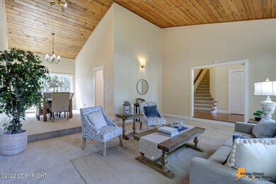 ...and soaring T-n-G ceilings!