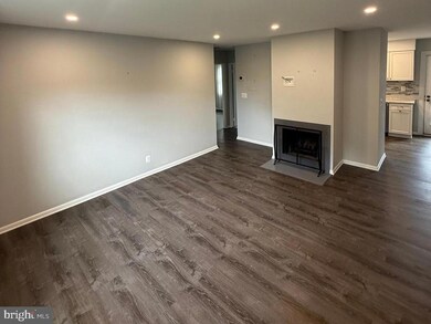 2615 S Walter Reed Dr unit B, Arlington, VA 22206 - photo 5