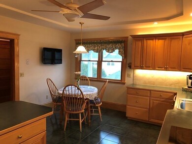 90 Cedar St unit 2, Wakefield, MA 01880 - photo 4