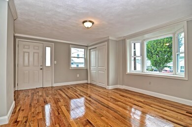 80 Putnam St unit 1, Winthrop, MA 02152 - photo 5