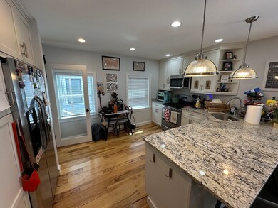 35 Porter St unit R, Cambridge, MA 02141 - photo 5