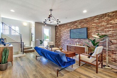4236-n-27th-unit-21-16