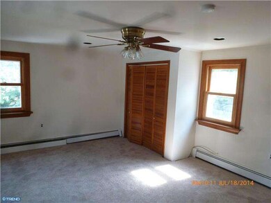 409 Front St, Essington, PA 19029 - photo 6