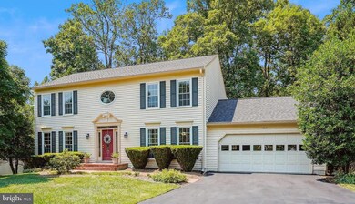 13847 Springstone Dr, Clifton, VA 20124 - photo 2