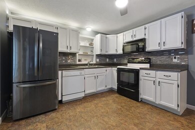 97 Johnson Rd, East Hampstead, NH 03826 - photo 4