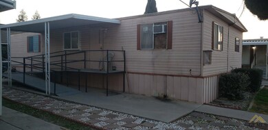 1601 Poso Dr unit 20, Wasco, CA 93280 - photo 3