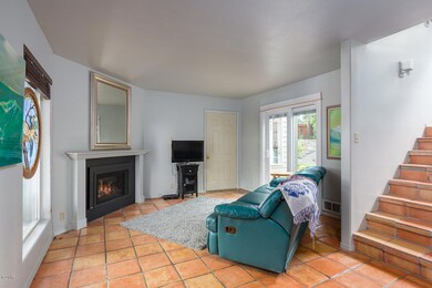 1225 SW Harbor Ave, Lincoln City, OR 97367 - photo 2