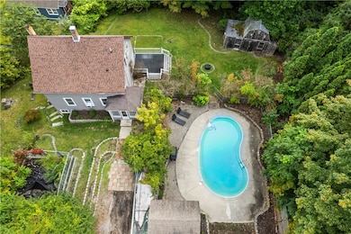 825 Victory Hwy, Mapleville, RI 02839 - photo 2