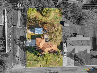 301 E Cherokee Dr, Harker Heights, TX 76548 - photo 6