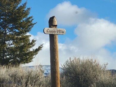 Sign post just before arriving at property