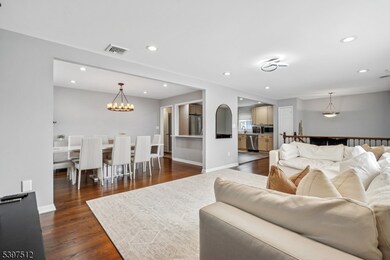 2389 Steuben St, Union, NJ 07083 - photo 5