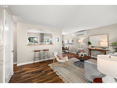 9313 N Hodge Ave, Portland, OR 97203 - photo 6