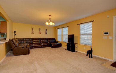 Living Room (2)