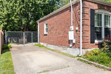 2412 Old Hickory Rd-04