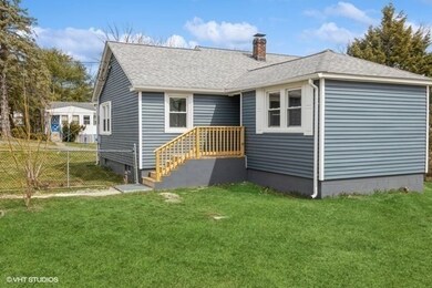 14 Stanley Ave, Dracut, MA 01826 - photo 3