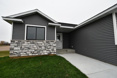 903 7th Ave, Wanamingo, MN 55983 - photo 2