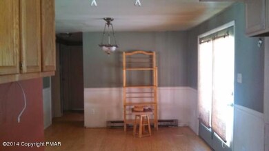 693 Toll Rd, Effort, PA 18330 - photo 3