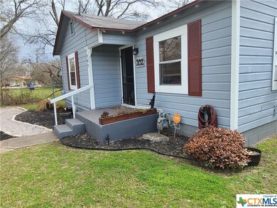 202 E Washington Ave, Copperas Cove, TX 76522 - photo 3