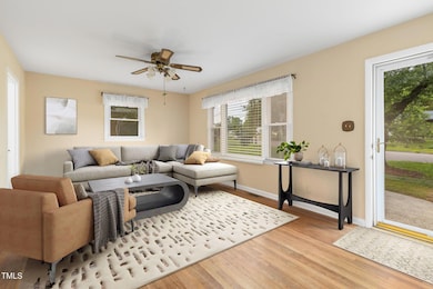 30-web-or-mls-Property_BAE7_1-print-2015