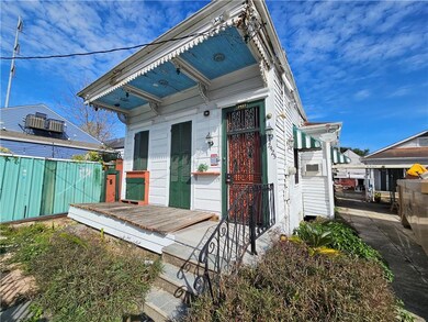 2421 25 St Phillip St, New Orleans, LA 70119 - photo 2