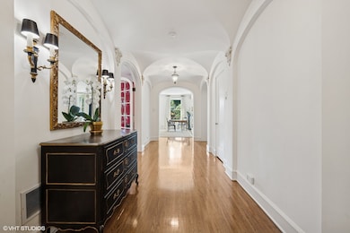 3500 N Lake Shore Dr unit 3C, Chicago, IL 60657 - photo 3