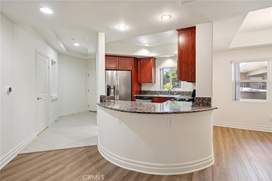 15206 Burbank Blvd unit 211, Sherman Oaks, CA 91411 - photo 6