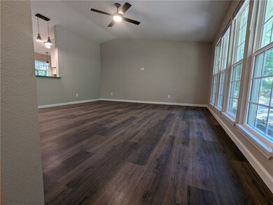 46 Leicester Dr, Bella Vista, AR 72714 - photo 4