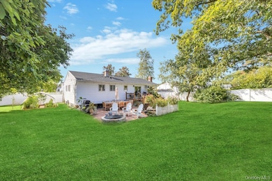 113 Ithaca St, Bay Shore, NY 11706 - photo 7