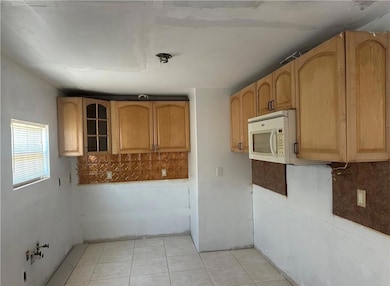 14700 Patrick Henry Rd unit 1, North Fort Myers, FL 33917 - photo 6