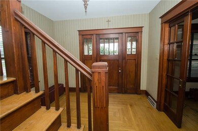 Gorgeous Woodwork!
