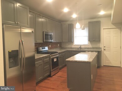 1401 N Bond St, Baltimore, MD 21213 - photo 4