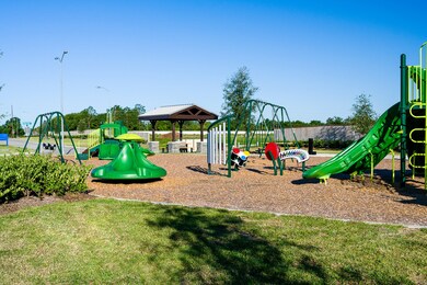 18415 Cobalt Cove Ln, Hockley, TX 77447 - photo 4